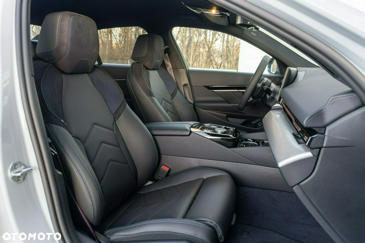 BMW Seria 5 - 18