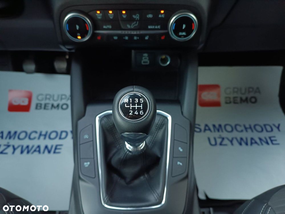 Ford Kuga 1.5 EcoBoost FWD Titanium X - 26