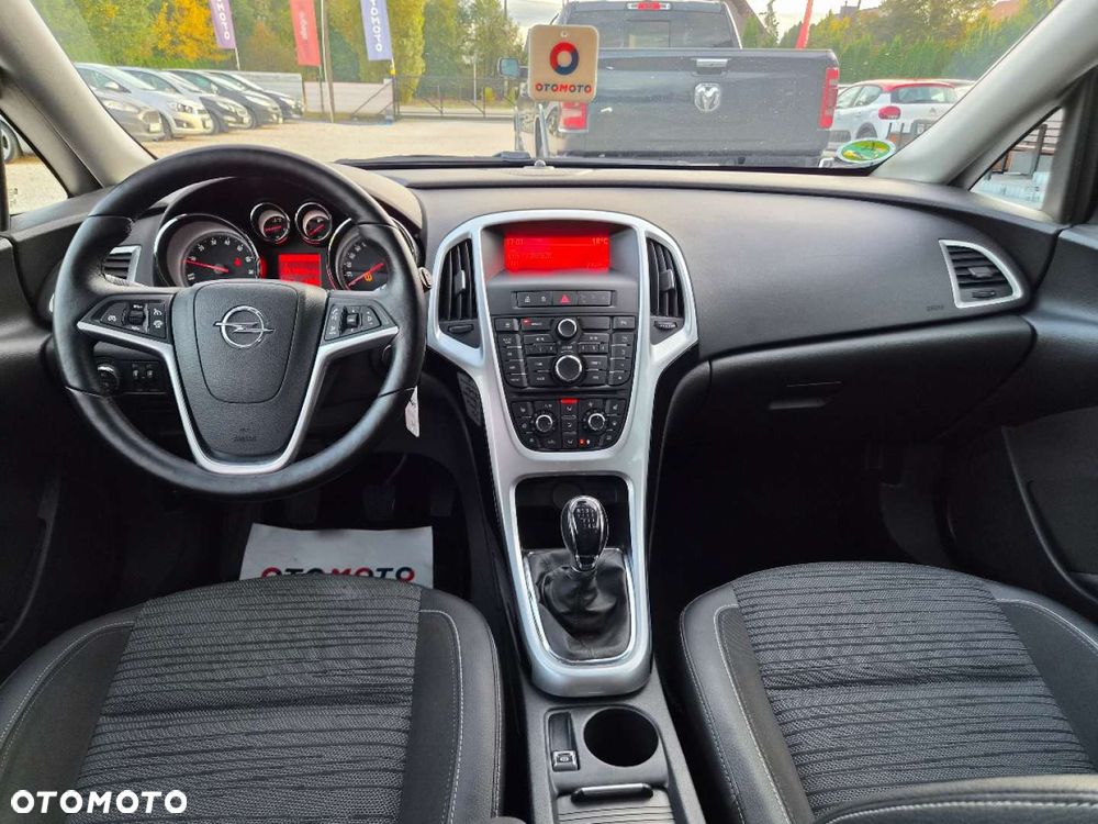 Opel Astra - 26