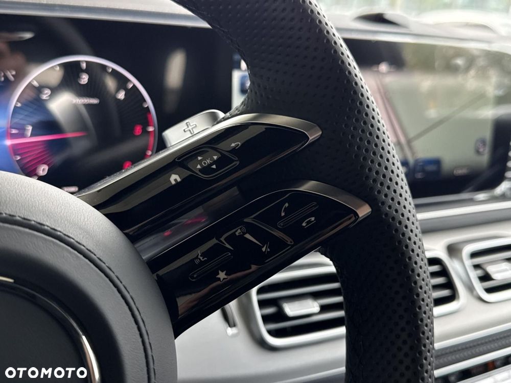 Mercedes-Benz GLE - 22