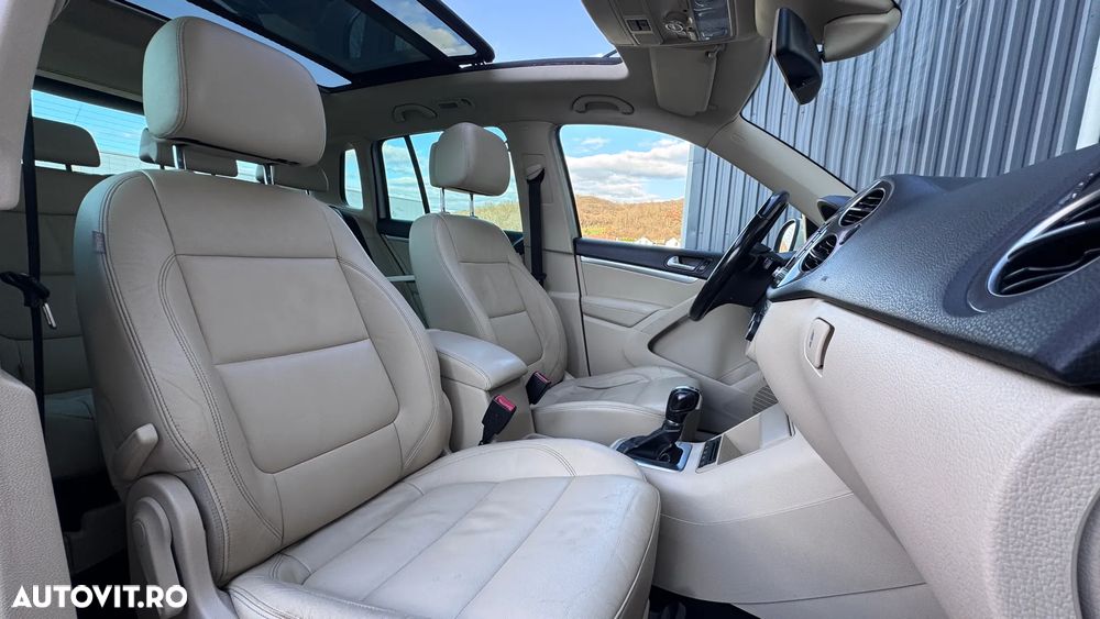 Volkswagen Tiguan 2.0 TDI 4Motion DSG BMT Sport & Style - 12