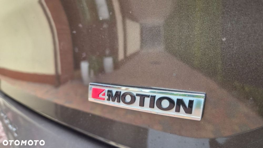 Volkswagen T-Roc 2.0 TDI SCR 4MOTION DSG Sport - 27