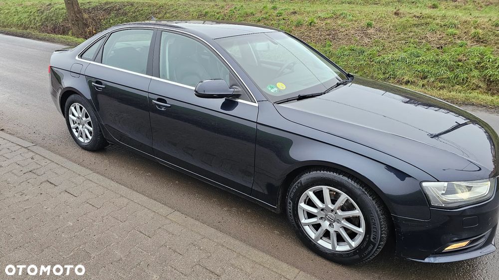 Audi A4 Limousine 2.0 TDI ultra - 12