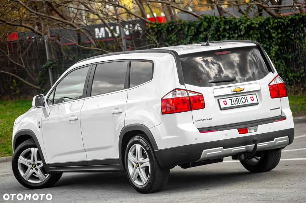 Chevrolet Orlando - 16