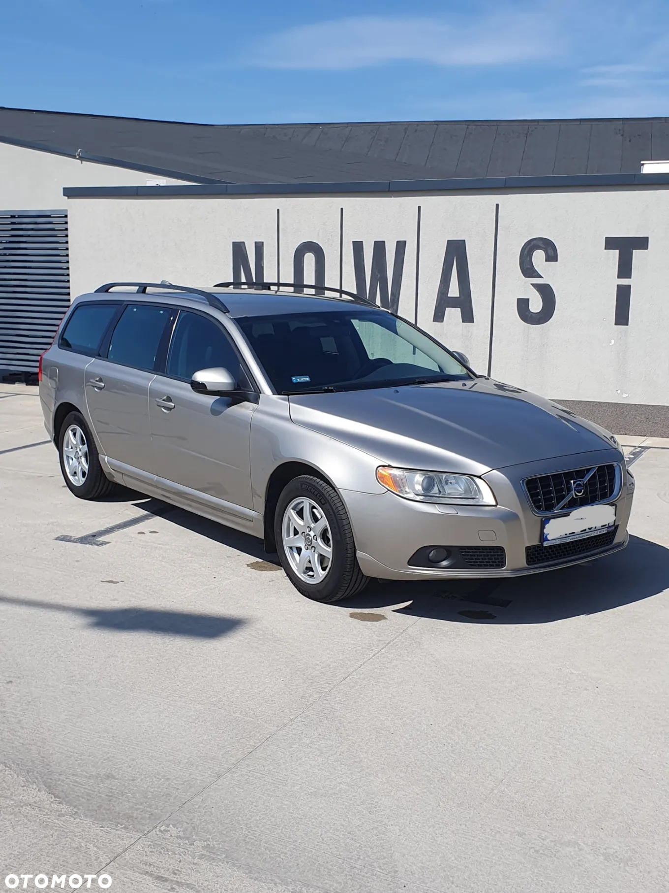 Volvo V70 2.0 Kinetic - 13