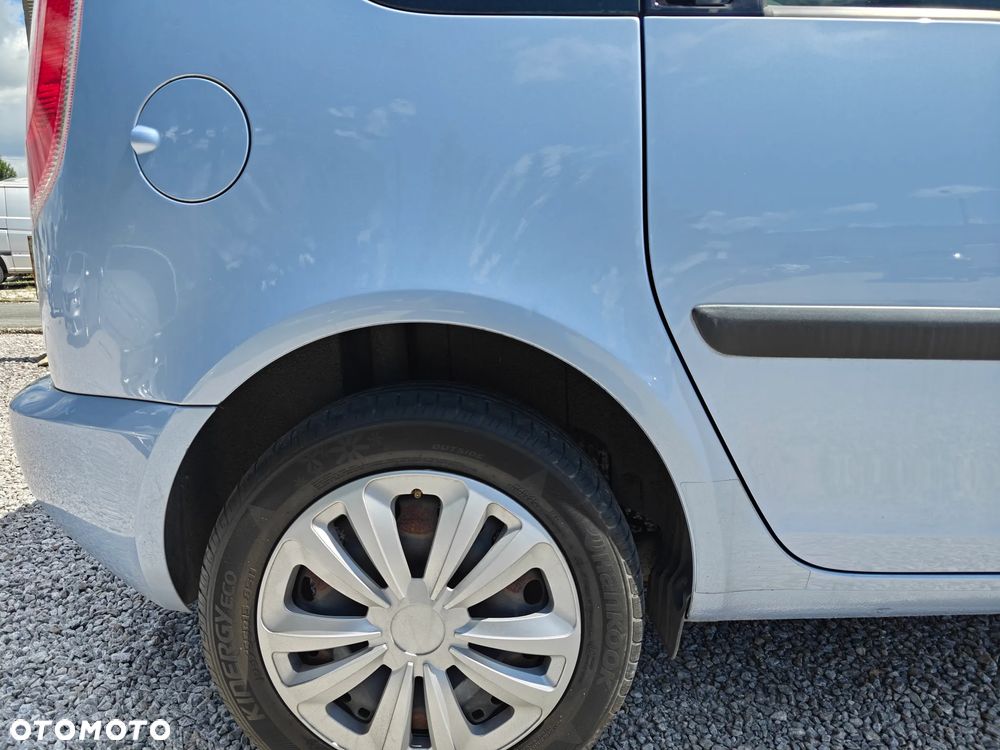 Skoda Roomster 1.6 16V Comfort PLUS EDITION - 27
