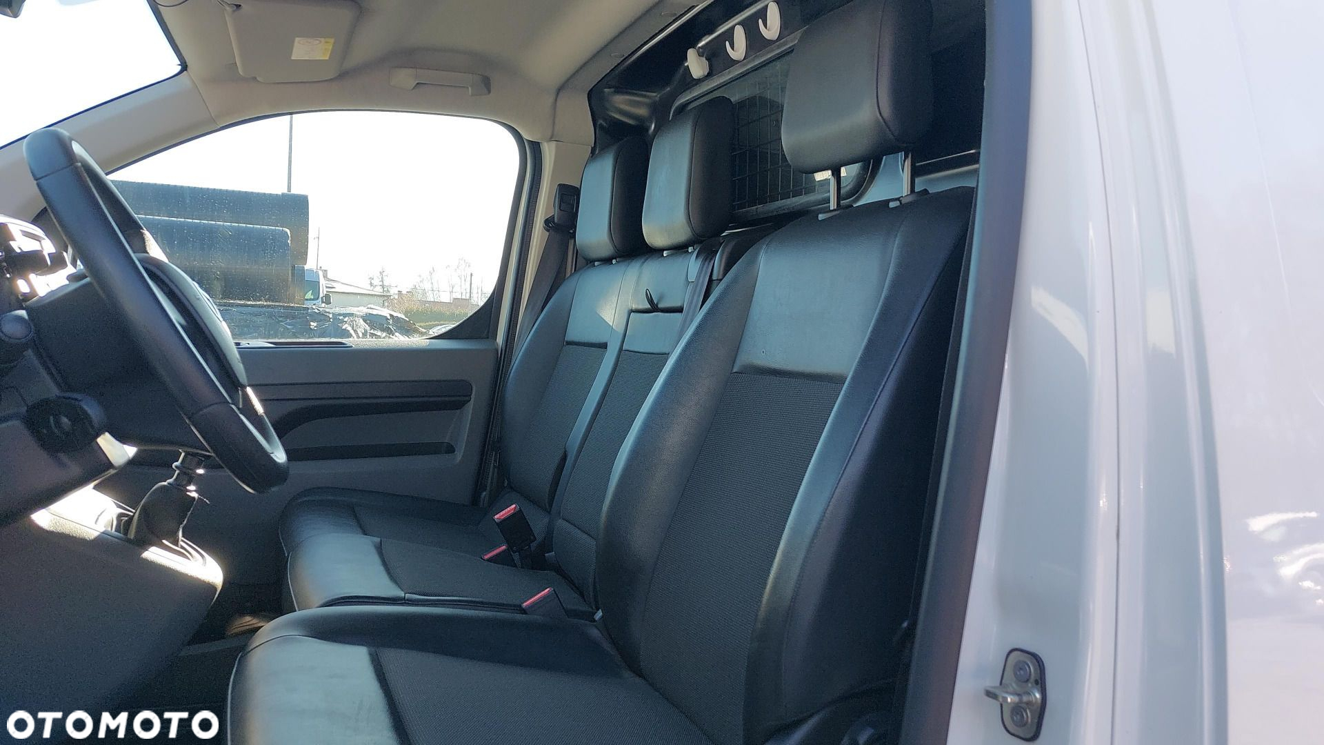 Toyota PROACE - 10