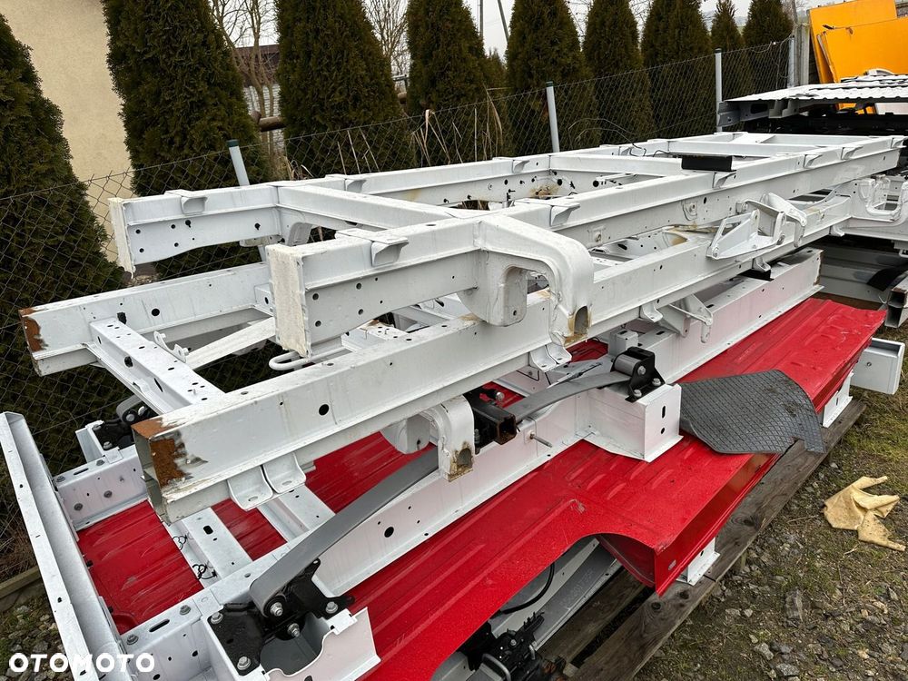 RAMA NOWA PODŁÓŻNICE MERCEDES SPRINTER W907 W910 2018- POJEDYŃCZY/ BLIŹNIAK - 3