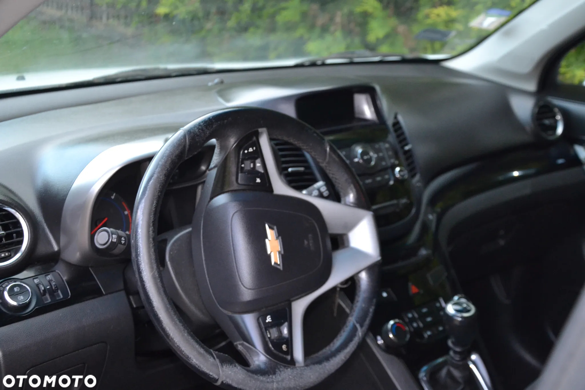 Chevrolet Orlando - 12