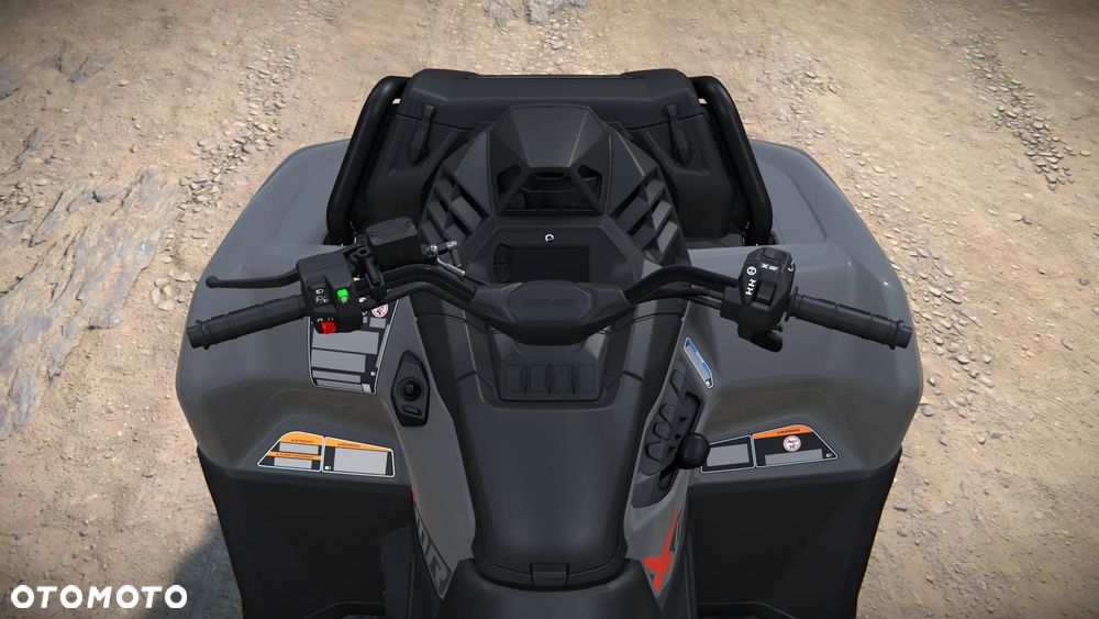 Can-Am Outlander - 8