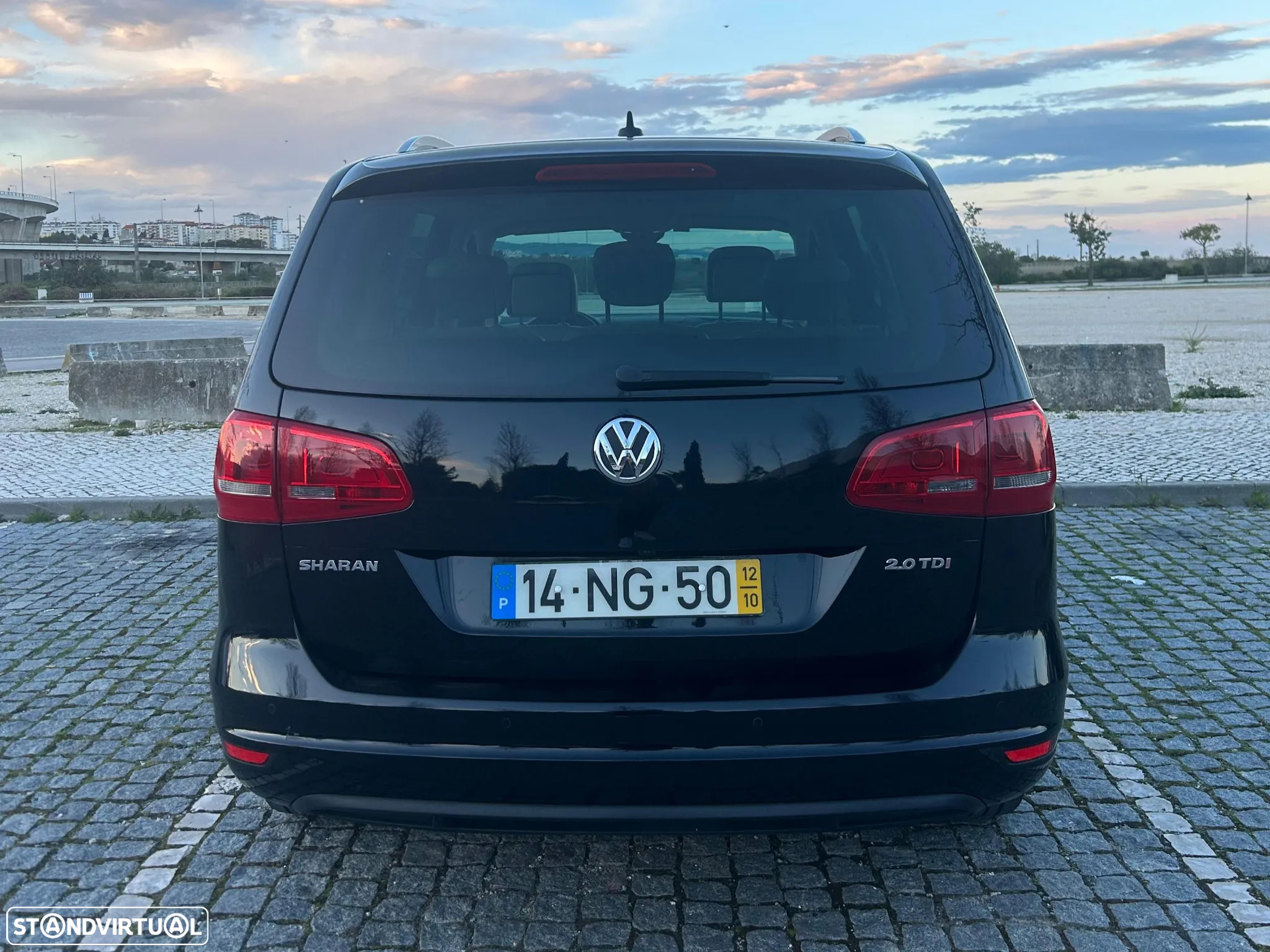 VW Sharan 2.0 TDI Highline DSG - 19