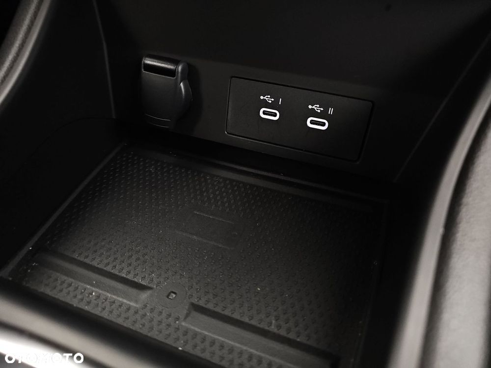 Renault Captur 1.0 TCe Techno - 27