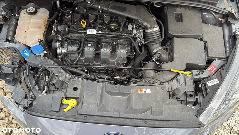 Ford Focus 2.0 EcoBoost ST - 11