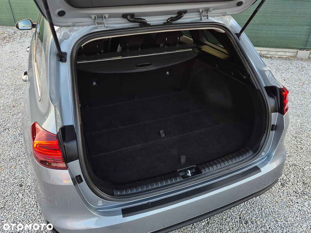 Kia Ceed 1.4 T-GDI DCT OPF Vision - 29
