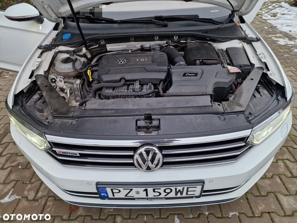 Volkswagen Passat - 37