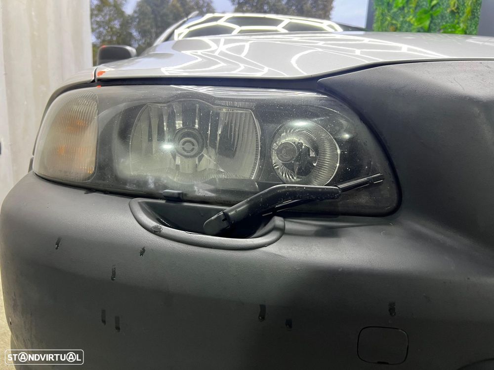 Volvo V70 Crosscountry - 41