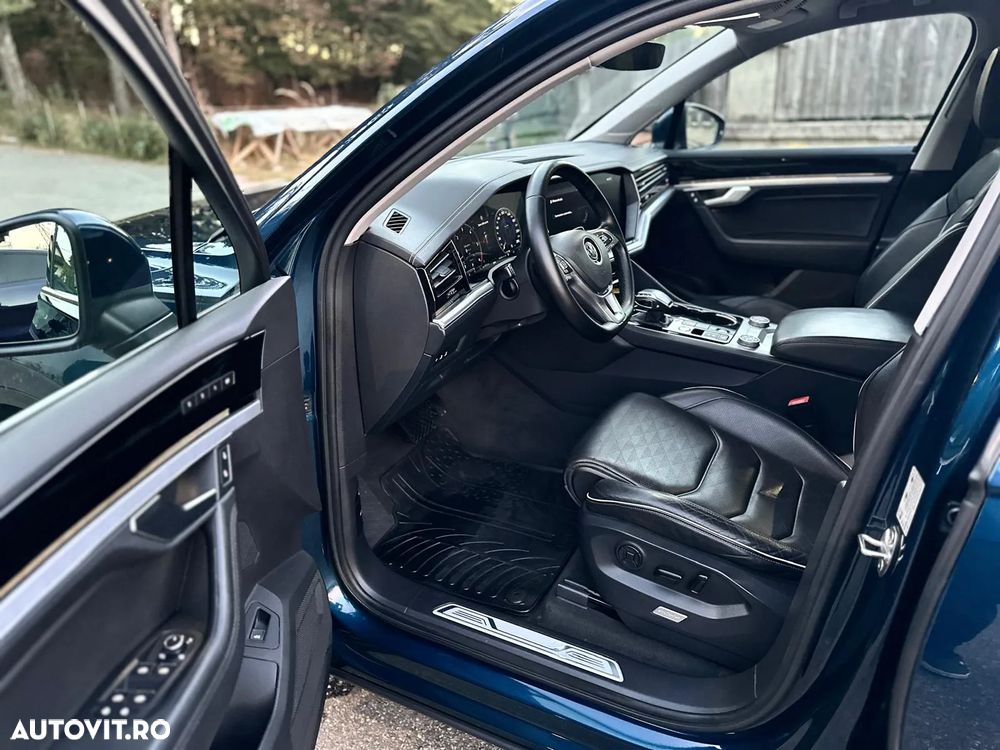 Volkswagen Touareg 3.0 V6 TDI SCR 4Motion Automatik - 5