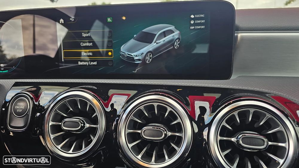 Mercedes-Benz A 250 e 8G-DCT Edition AMG Line - 25