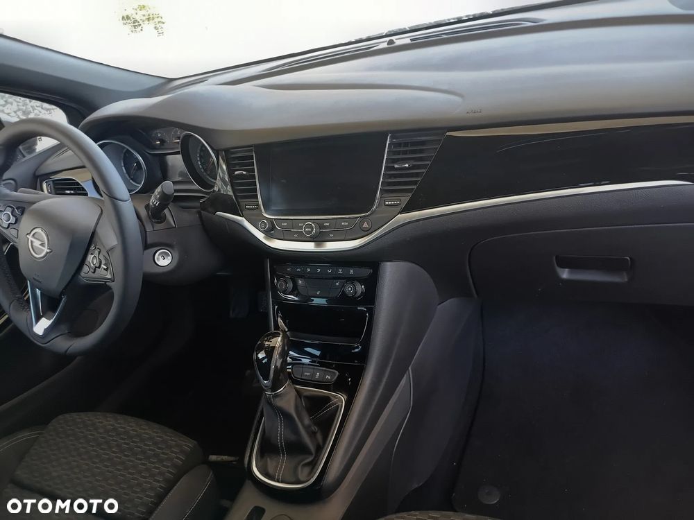 Opel Astra 1.6 D (CDTI) Business - 17