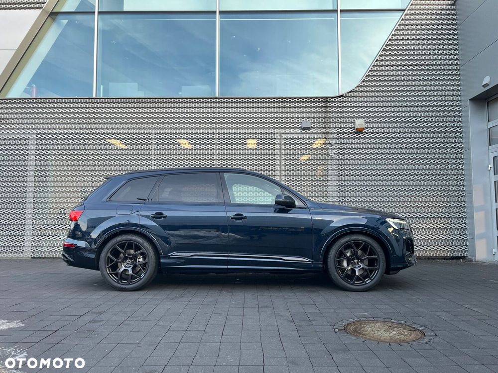 Audi Q7 - 8