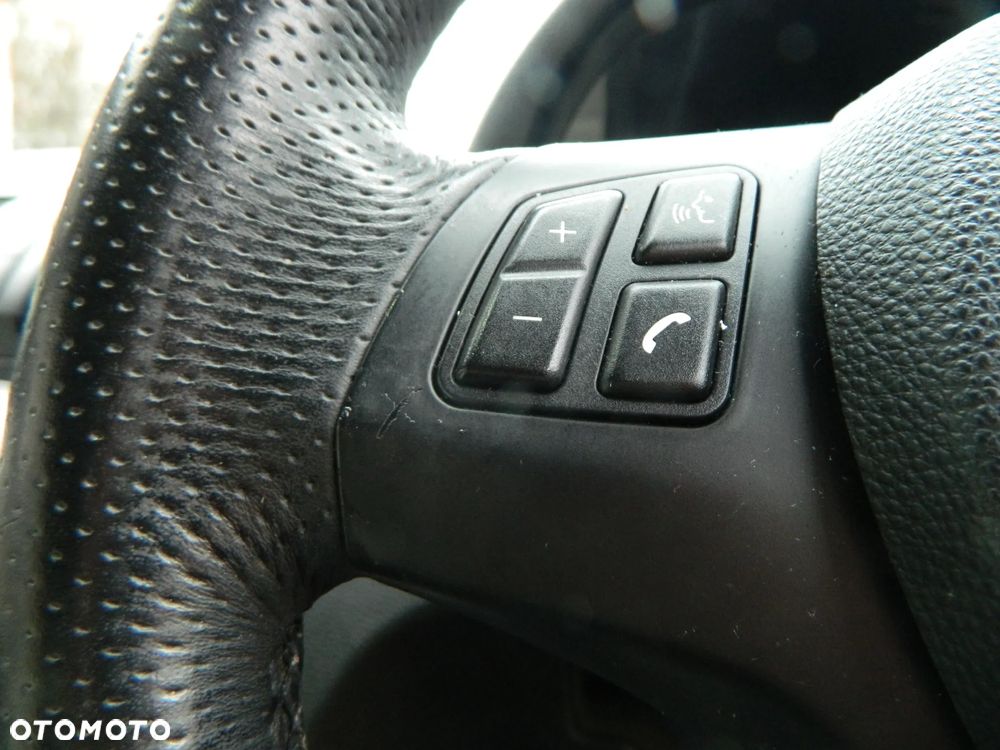 BMW E88 2010 MASKA ZDERZAK DRZWI 475 BLACK SAPHIRE - 29