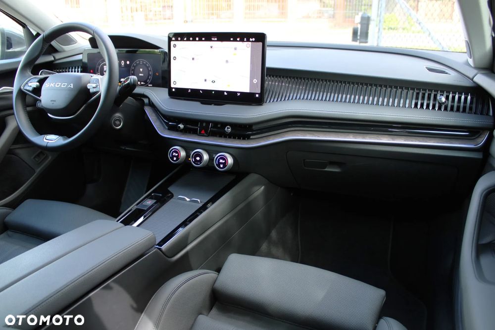 Skoda Superb 2.0 TSI 4x4 L&K DSG - 18