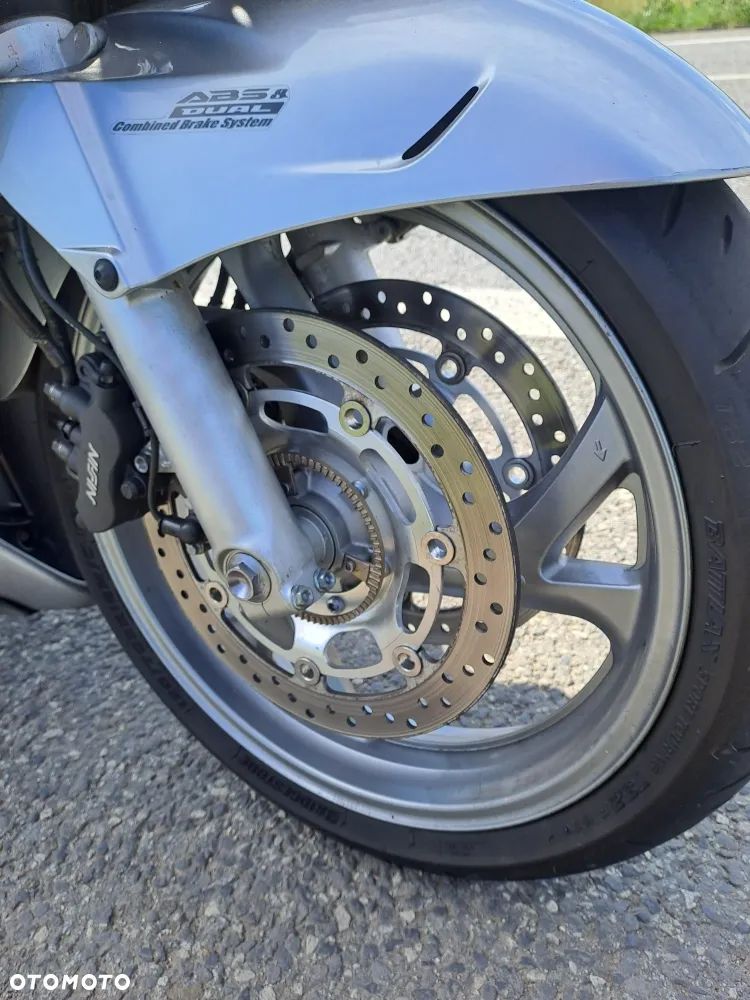Honda ST - 10
