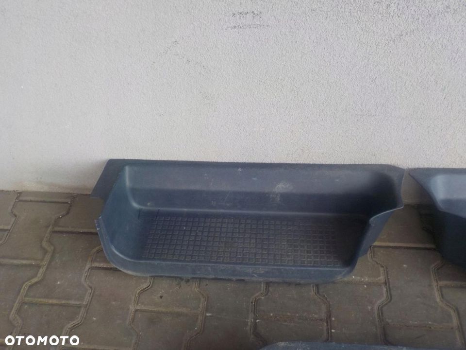 VW T4 MULTIVAN PRÓG PROGI STOPIEŃ KOMPLET GRANAT - 2