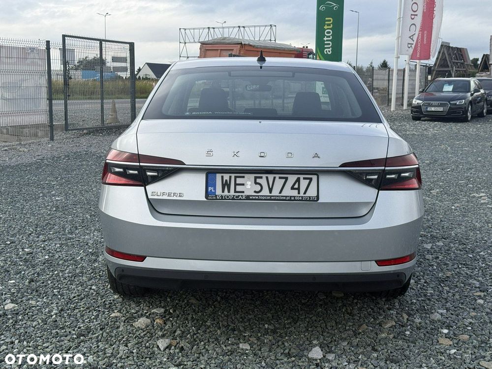 Skoda Superb 2.0 TDI SCR Ambition - 7