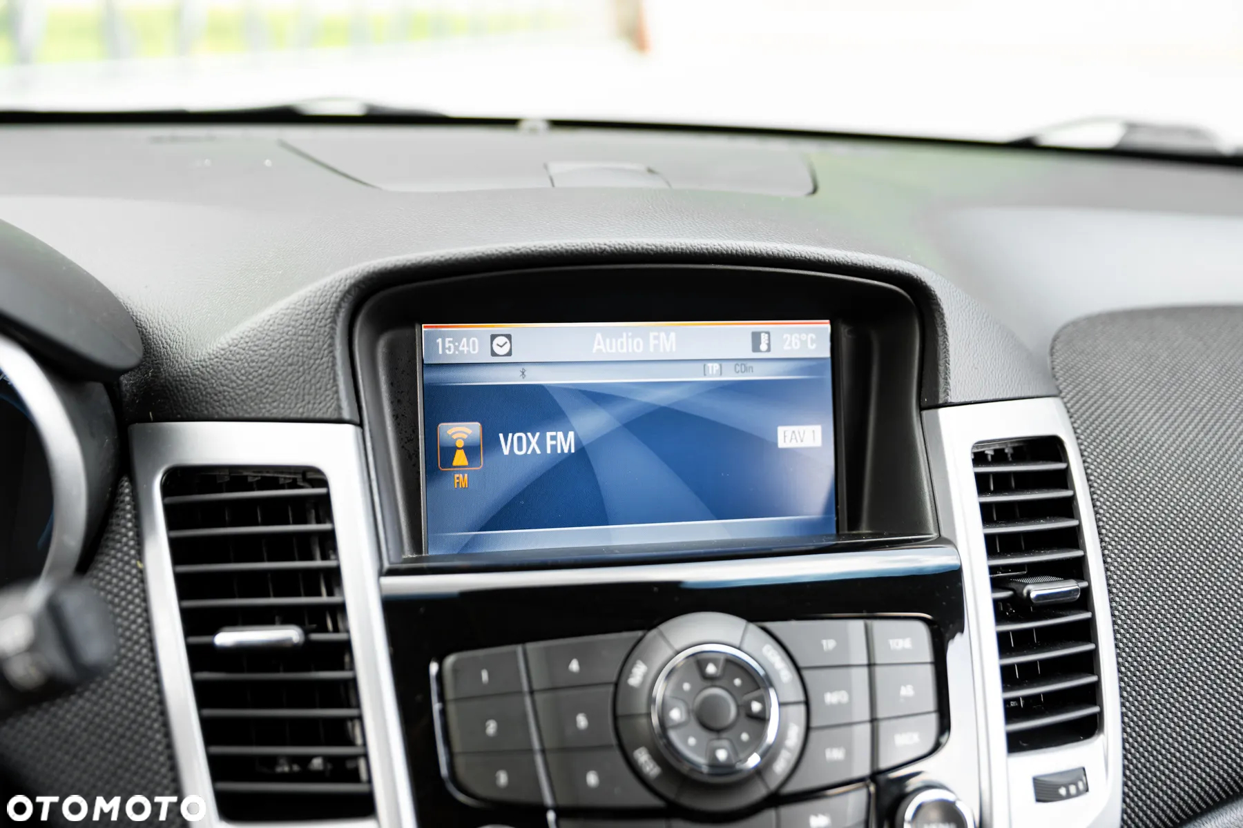 Chevrolet Cruze - 28