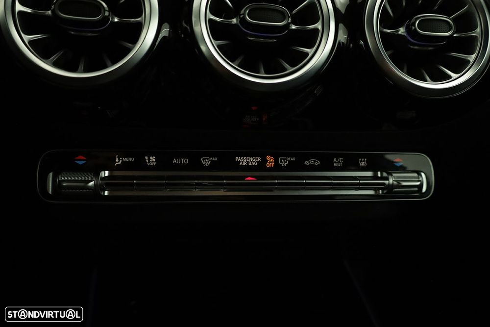 Mercedes-Benz B 250 e AMG Line - 13