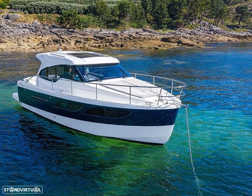 Rodman Spirit 31 HT Outboard