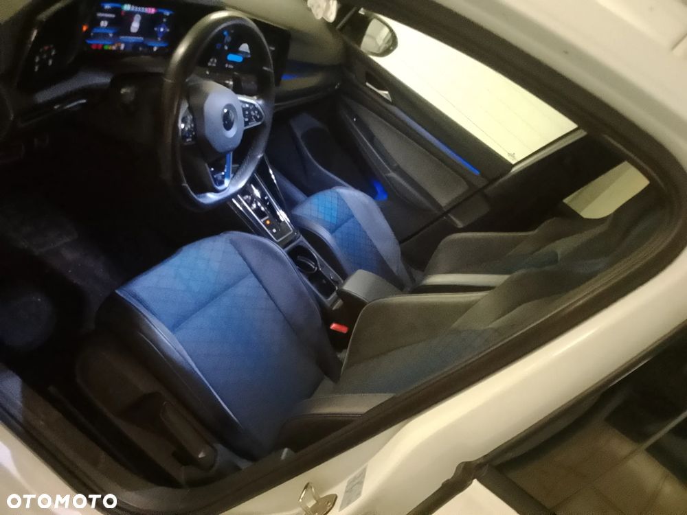Volkswagen Golf 2.0 TSI 4Motion R DSG - 10