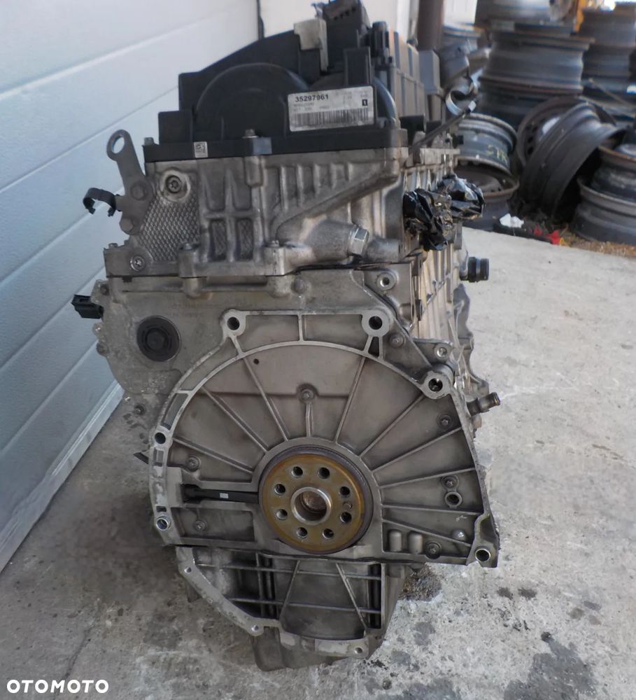 BMW SERIA 3 E90 E91 E92 E93  SILNIK SŁUPEK Z POMPĄ WTRYSKOWĄ N57D30A - 5