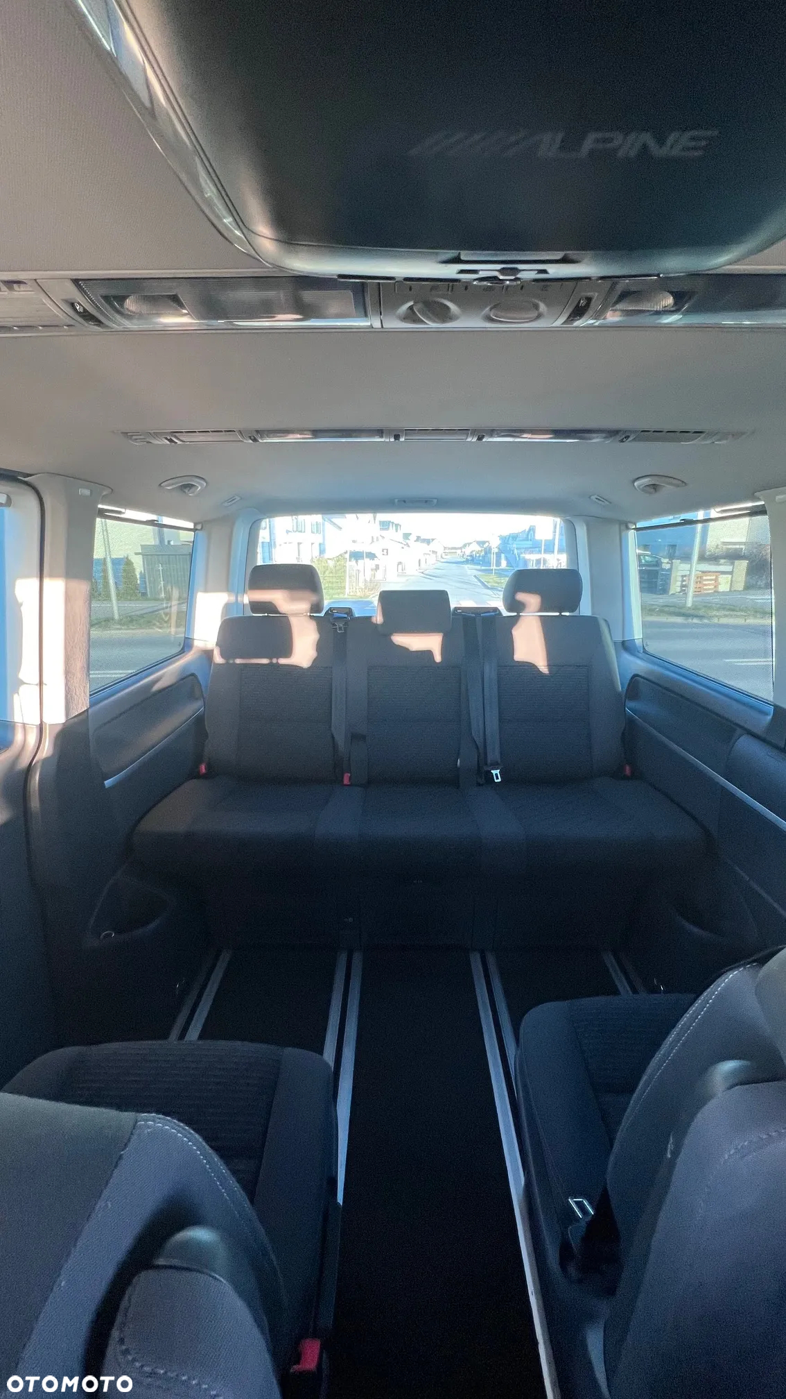 Volkswagen Multivan TDI L1 Comfortline - 6