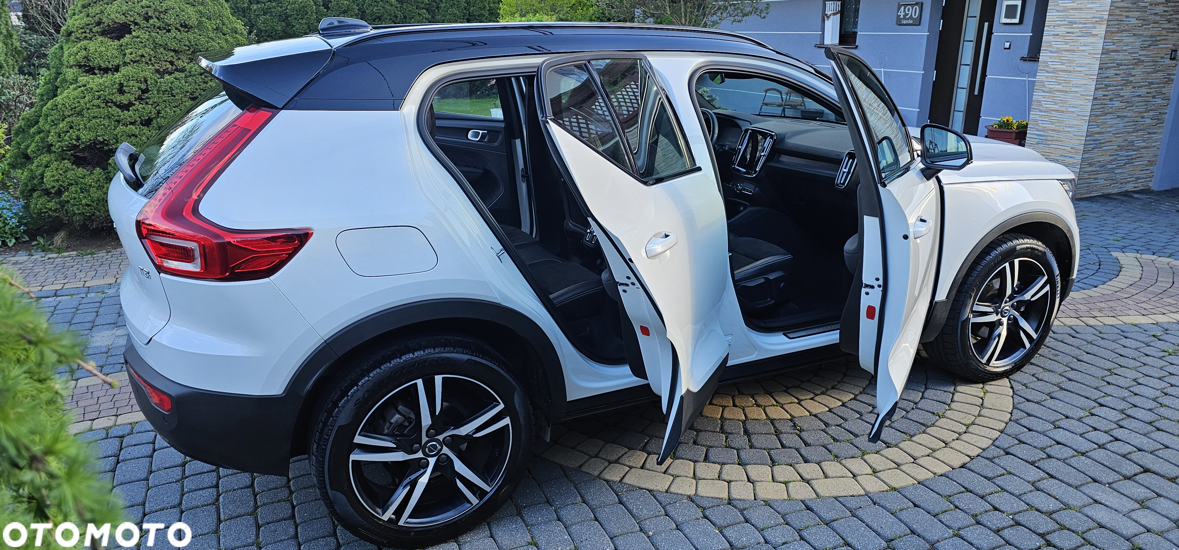 Volvo XC 40 T3 R-Design - 13