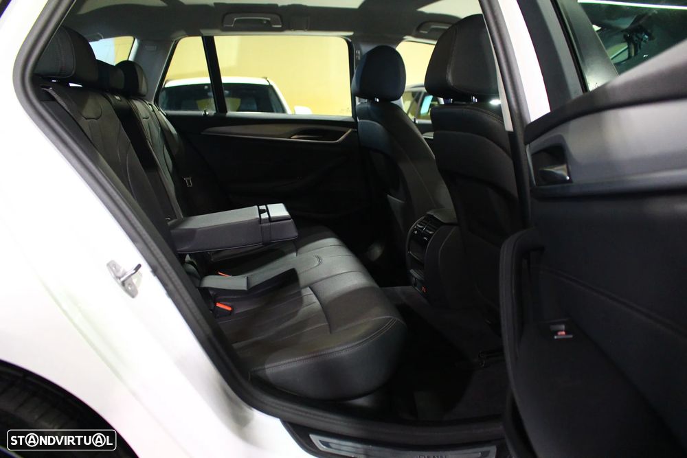 BMW 520 d Line Luxury Auto - 19