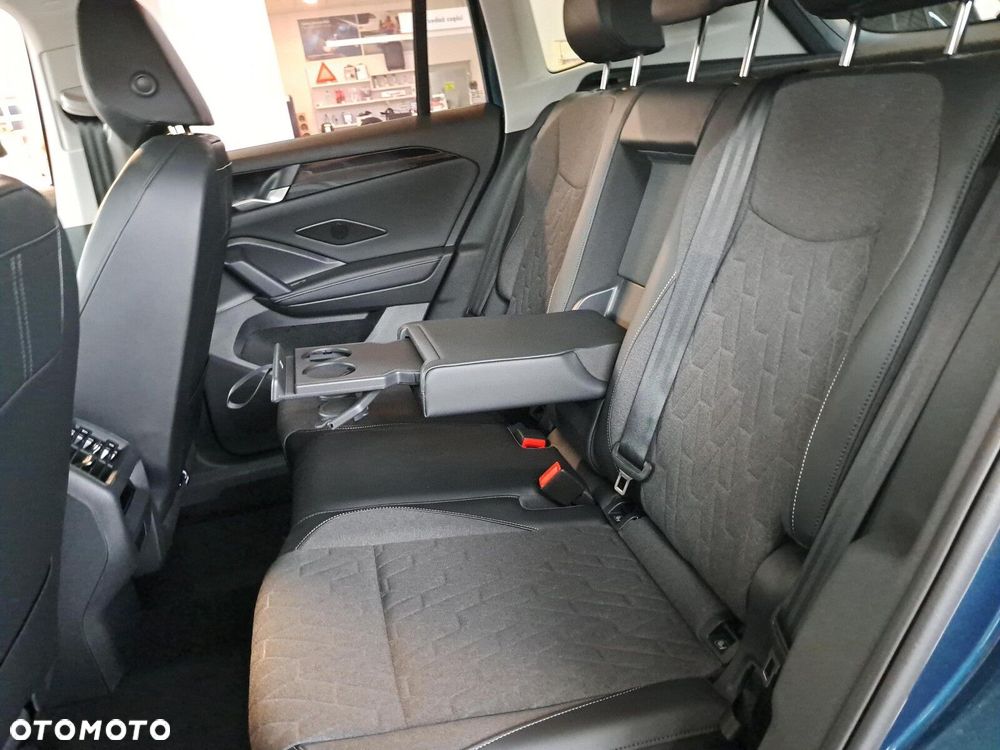 Volkswagen Tiguan - 16