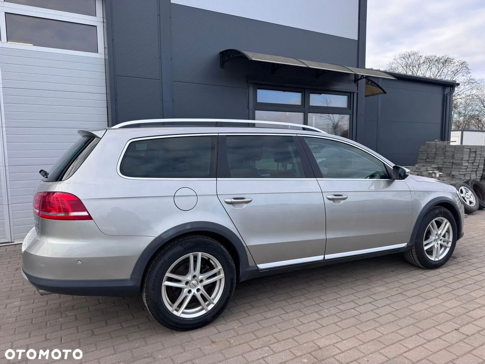 Volkswagen Passat Alltrack 2.0 TDI 4Mot DSG - 10