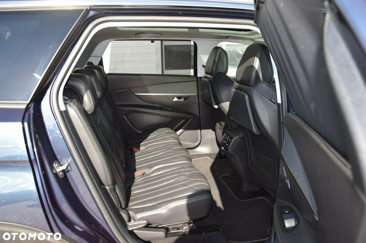 Peugeot 5008 - 29