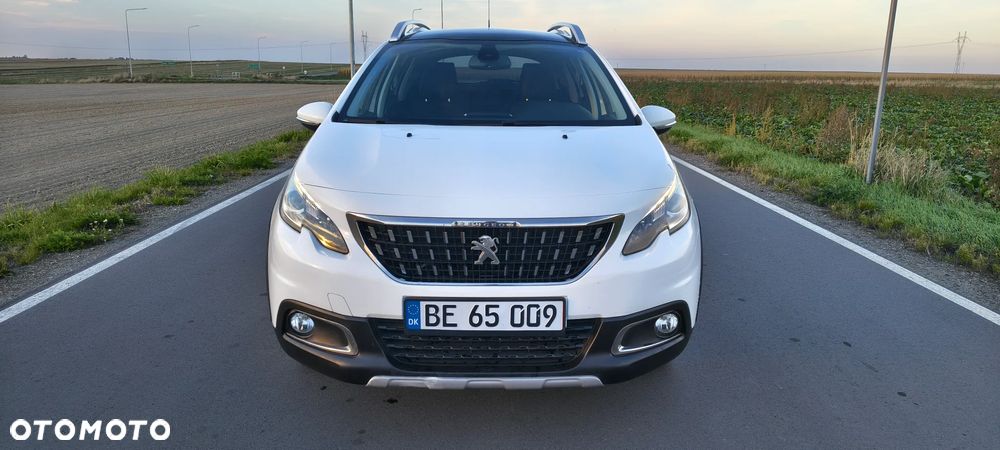 Peugeot 2008 2017 photo 2