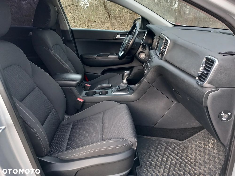 Kia Sportage 2,0 CRDI AWD Vision - 8