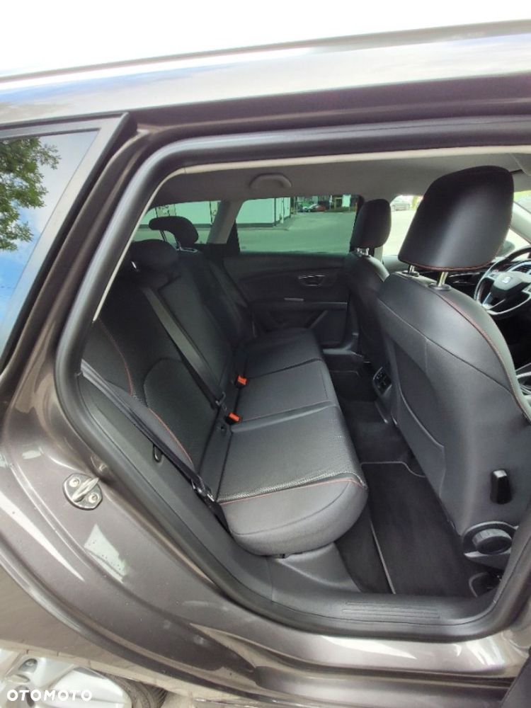 Seat Leon 2.0 TDI FR Plus - 17