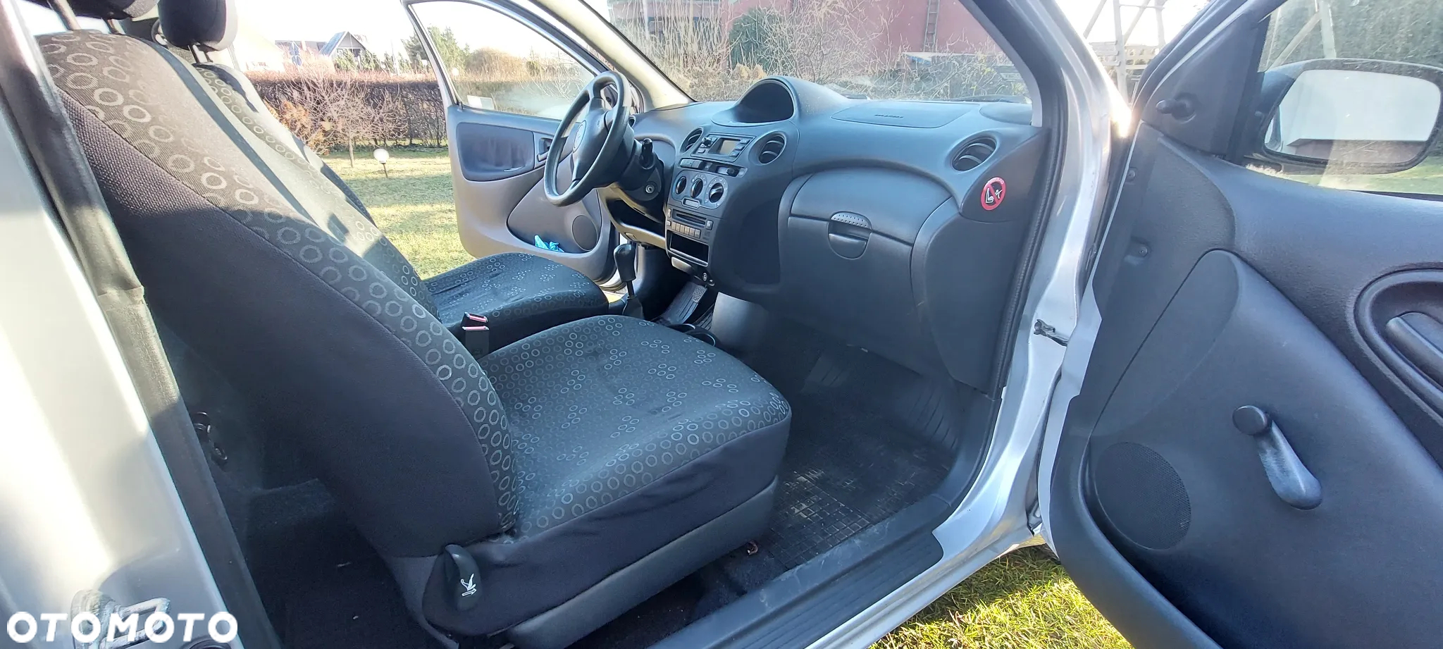 Używany Toyota Yaris 2004 3 500 PLN, 179 051 km Otomoto.pl