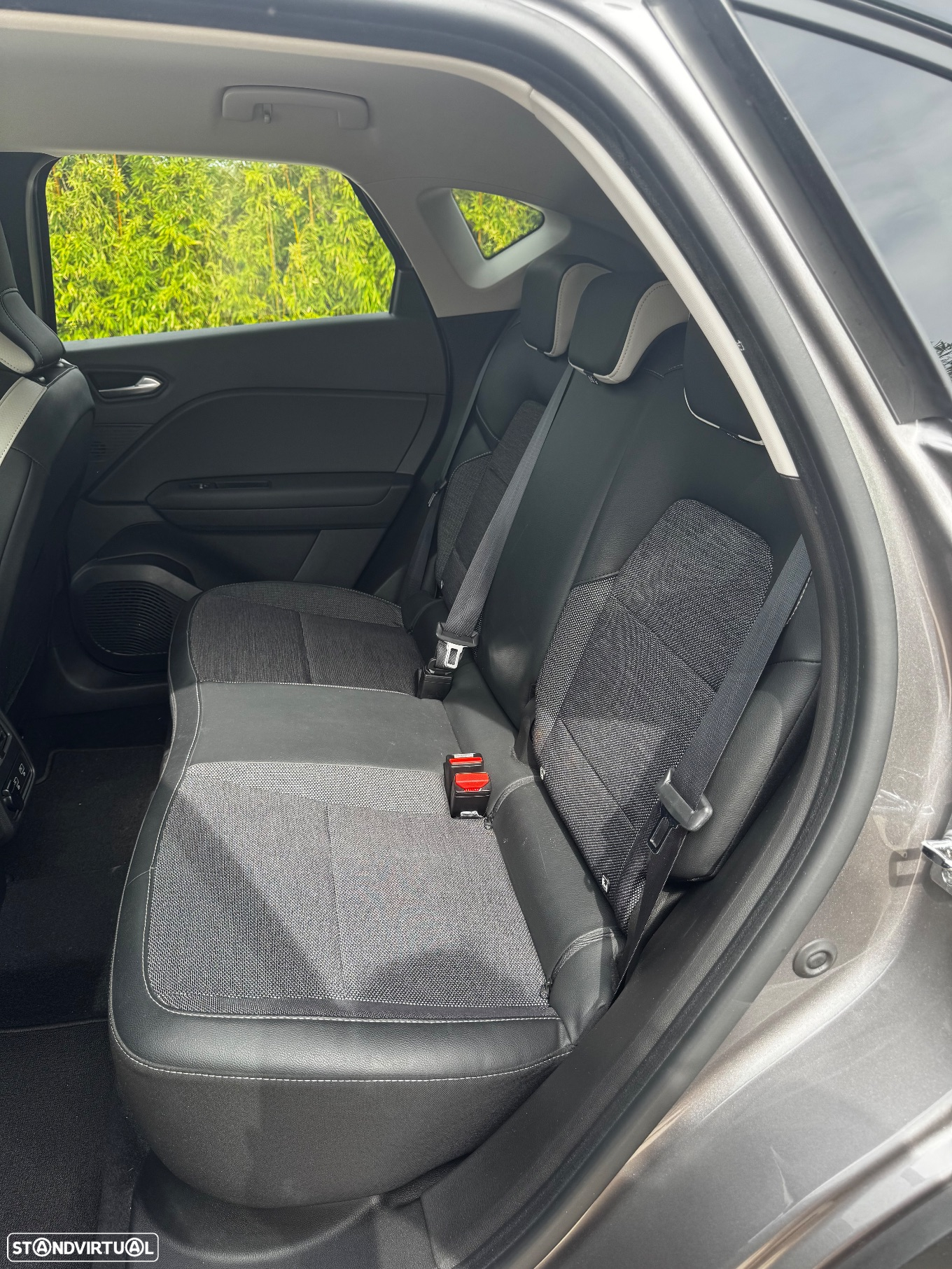 Renault Captur 1.0 TCe Exclusive - 8