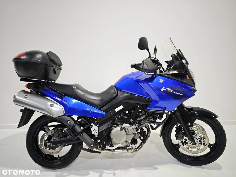 Suzuki V-STROM - 1