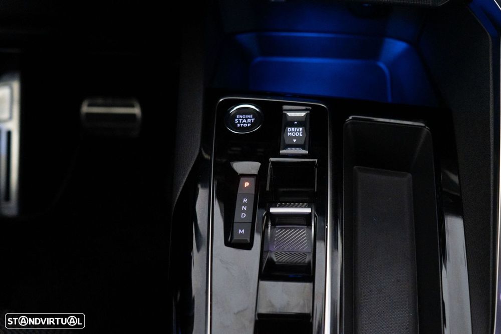 Peugeot 5008 1.2 Hybrid GT e-DCS6 - 28