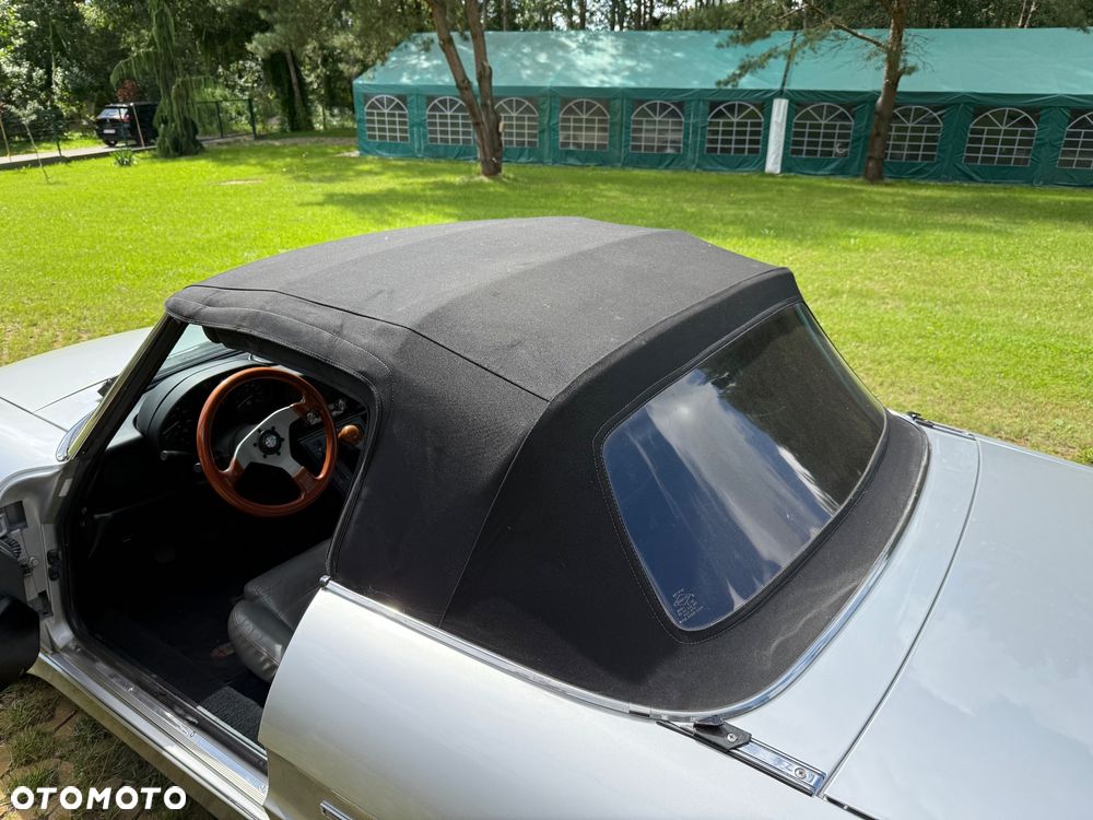 Alfa Romeo Spider - 10