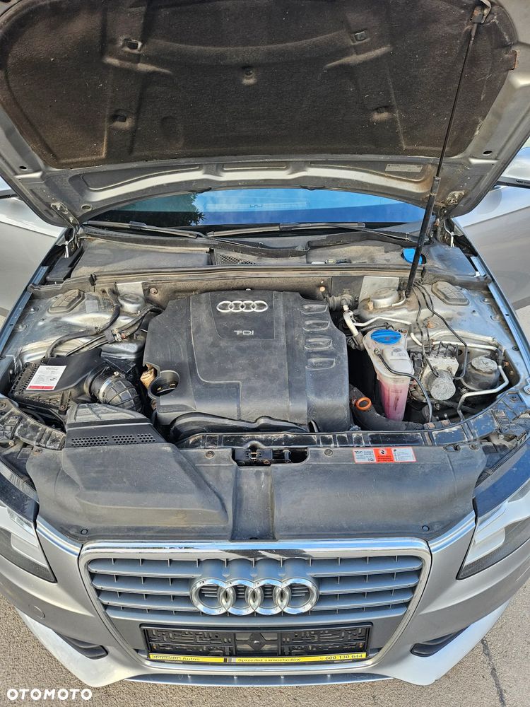 Audi A4 Avant 2.0 TDI DPF Ambiente - 29