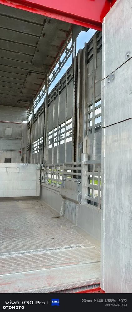 Pezzaioli RBA22 Dwuosiowa Przyczepa – 2x Bydło, 3x Trzoda – 2016r – Bezwypadkowa! - 9